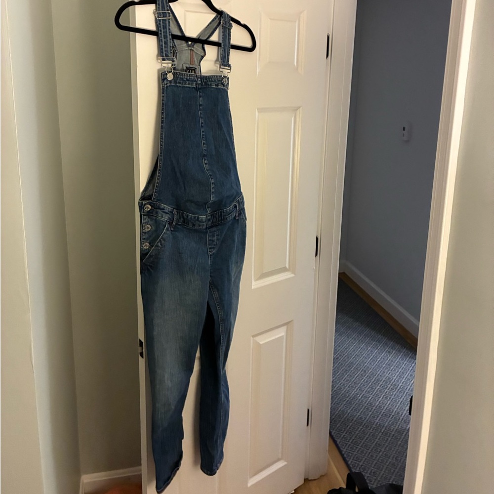 GAP maternity Women's Classic Blue Denim Overalls